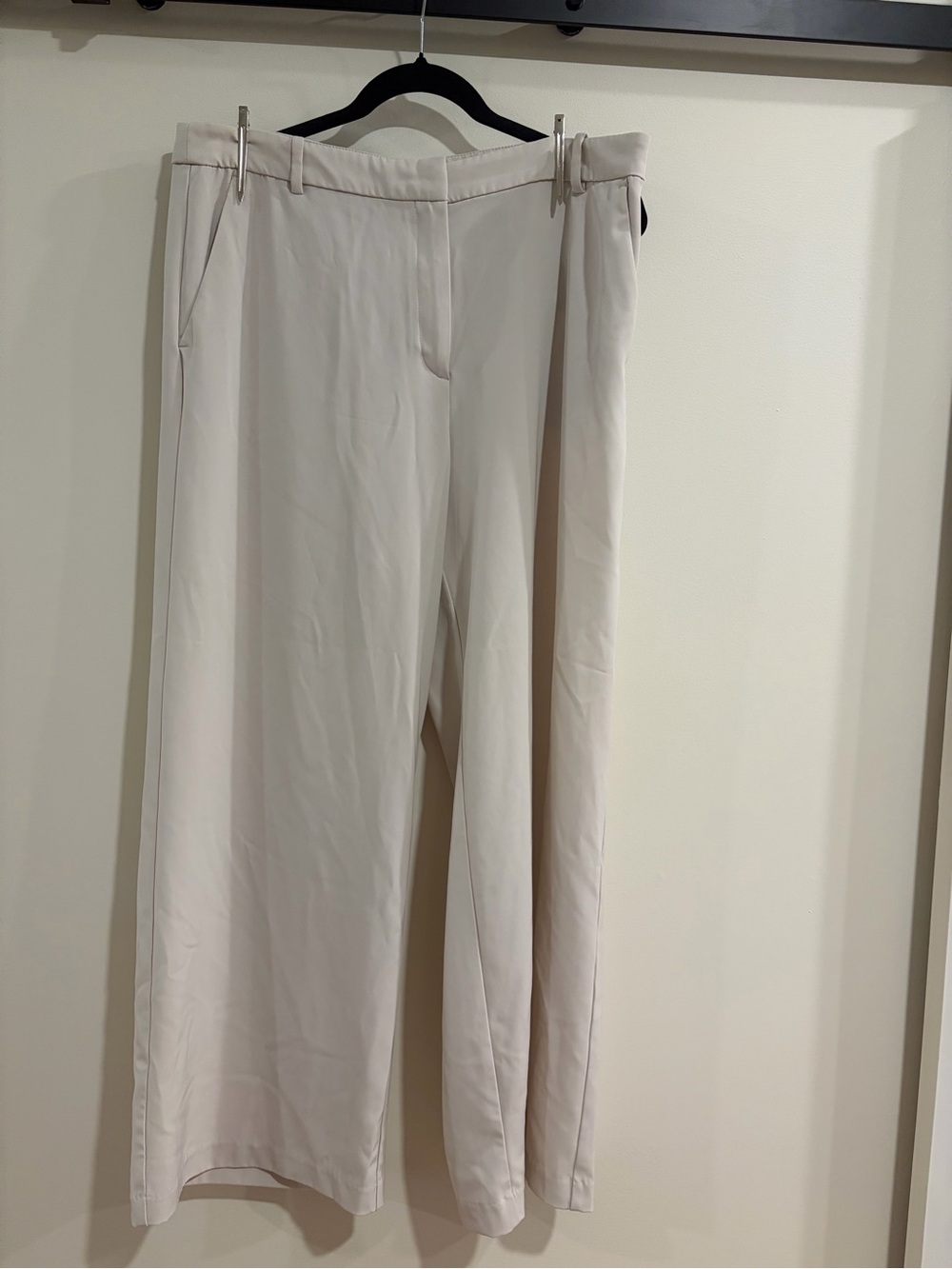 H&M Cream Wide-Leg Tailored Pants